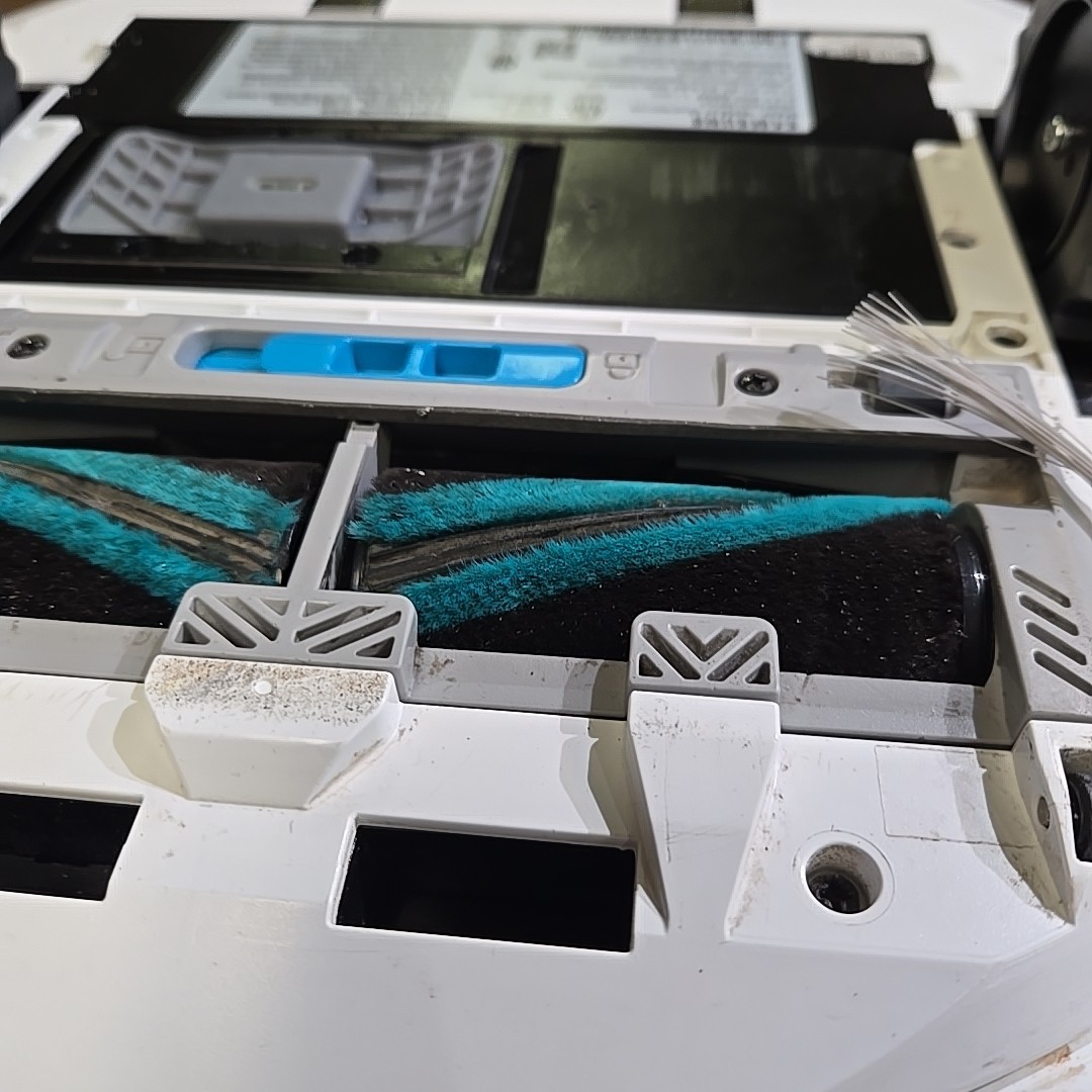 Samsung Jet Bot Robot Vacuum Model VR30T85513W White For Parts Only