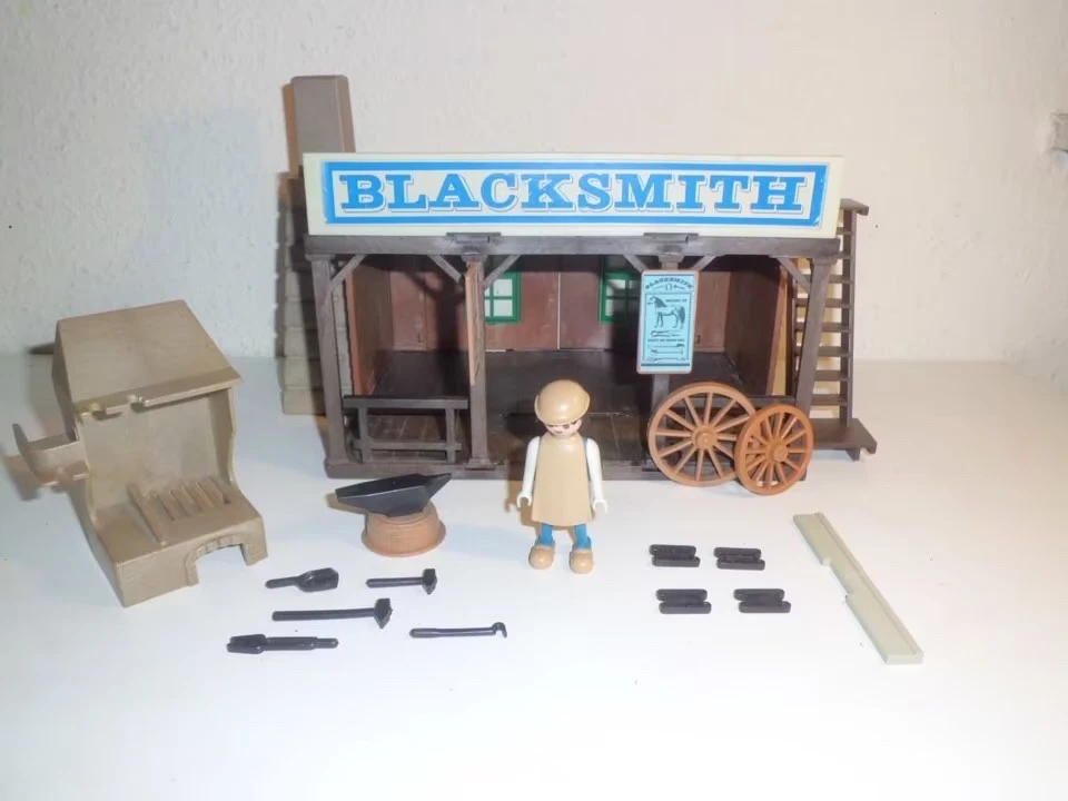 Lot Playmobil 3430 - Maison Forgeron Western Avec Forgeron Et Accessoires - Neuf