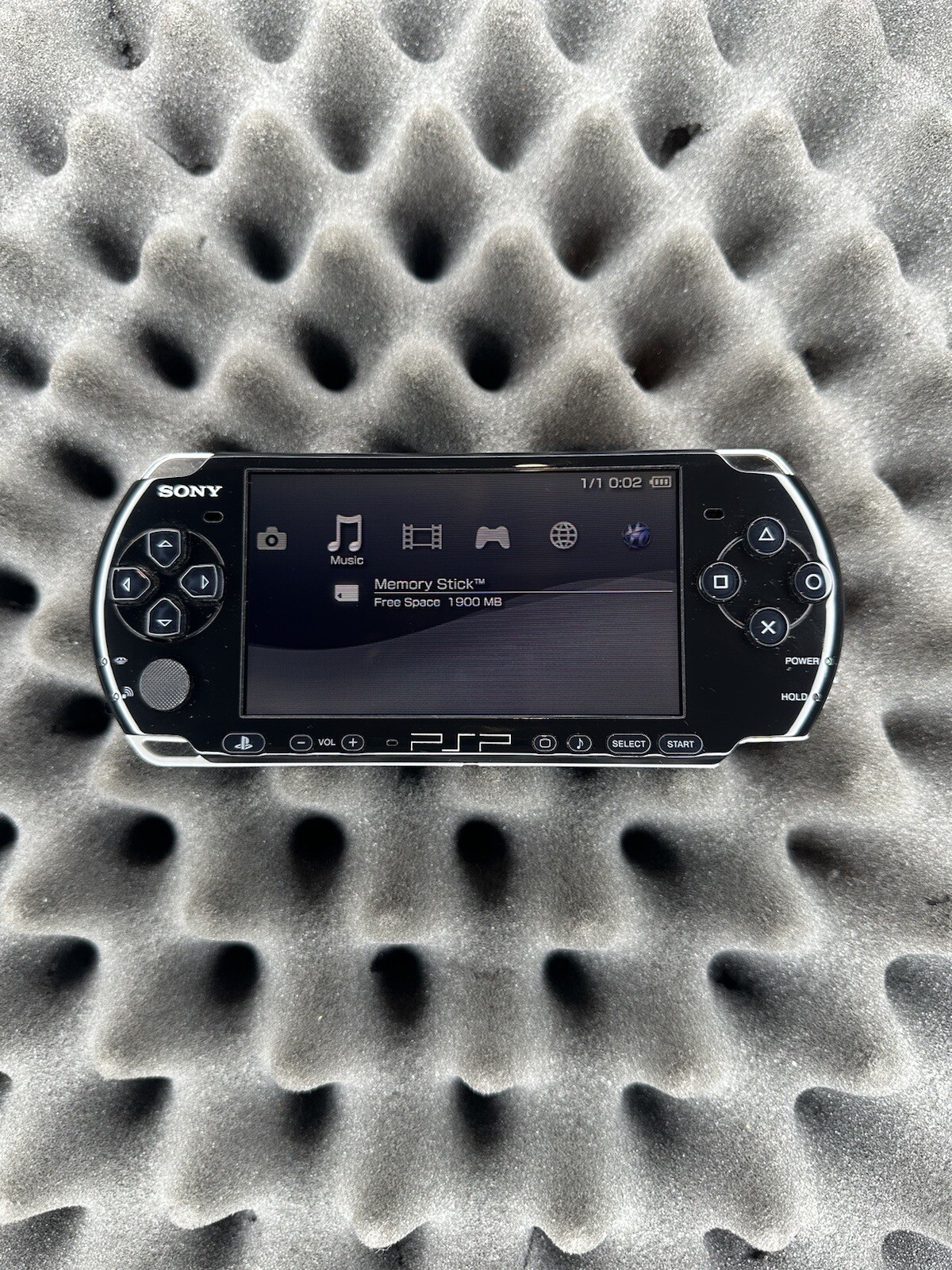 Sony PSP 3000 Console (Piano Black) Console **FULL SET BOXED