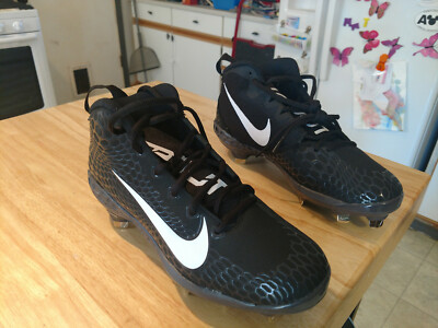 nike trout 5 metal cleats