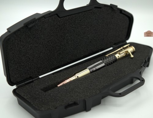 Bolt Action Patriótico Pluma Oro 24kt - Bandera de Línea Roja Delgada Envejecida - Imagen 6 de 7