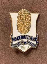 VINTAGE CURLING Enamel PIN 1960 Nutmeg Curling Club Unique