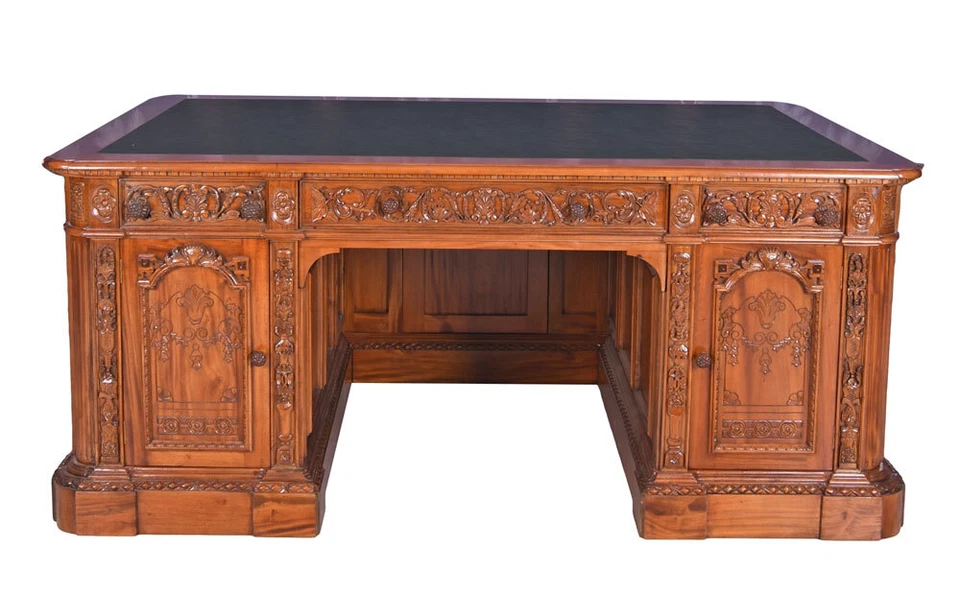 Präsidenten Schreibtisch XXL Mahagoni Massivholz Chefschreibtisch Resolute Desk