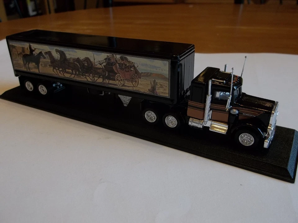 Movie Trucks - Matchbox Smokey and the Bandit Snowman Truck - Chrome Wheels 1:80 - Image 2 of 4