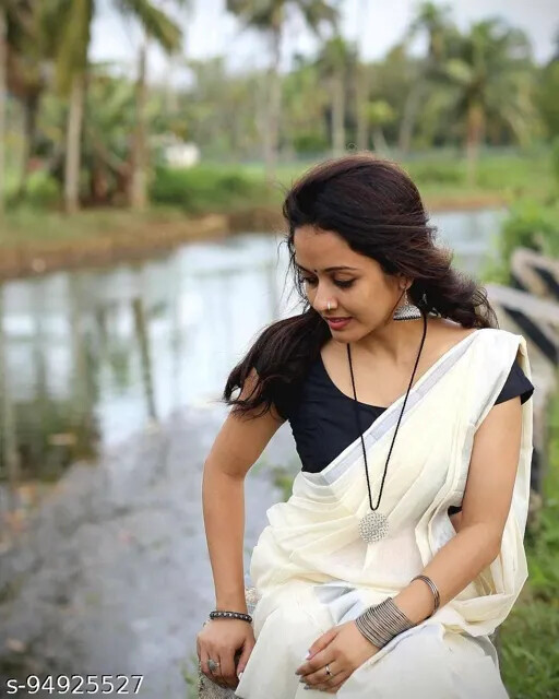 Saree Hairstyles Onam Saree Girls Onam Saree With Choker Indian - Main Image