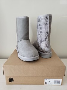 ugg classic short metallic grey