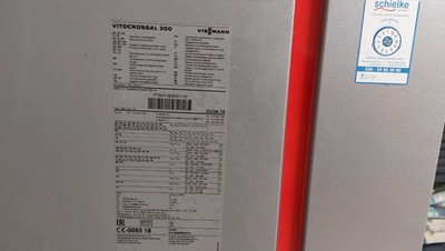 Viessmann Vitocrossal 300 CU3A-19 Gas-Brennwert-Heiz-Kessel 19kW Heizung Bj.2018