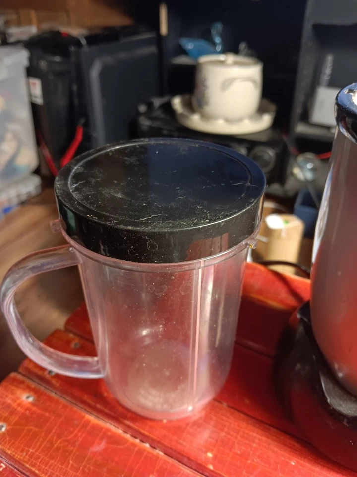 Mini licuadora Magic Bullet modelo MB1001B Foto 2 de 4