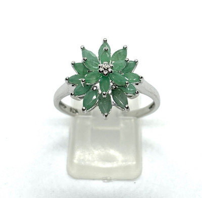 Sterling Silber Smaragd Floral Cluster Cocktail Ring UK U (US 10 1/4)