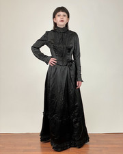 1890s Silk two piece Victorian mourning black Bodice  skirt with embroidery
