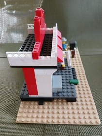 LEGO Western: Gold City Junction (6765) - Incomplete as shown