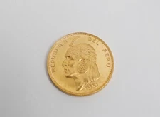 Stunning and rare 1931 Peru 50 Soles de Oro gold coin, a highly desirable piece.