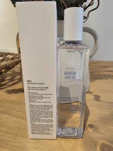 Etude House Soon Jung PH 5.5 Relief Toner, 200ml - Picture 2 of 2