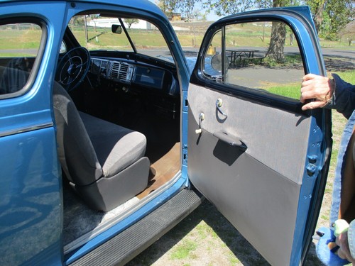 1940 Plymouth Deluxe - Picture 23 of 40