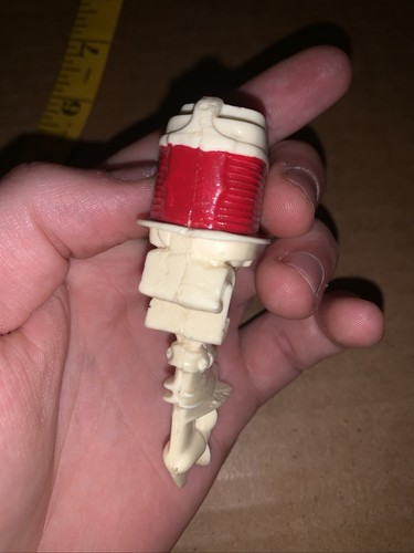 Vintage Resin Toy Boat Motor Mercury - Picture 5 of 7