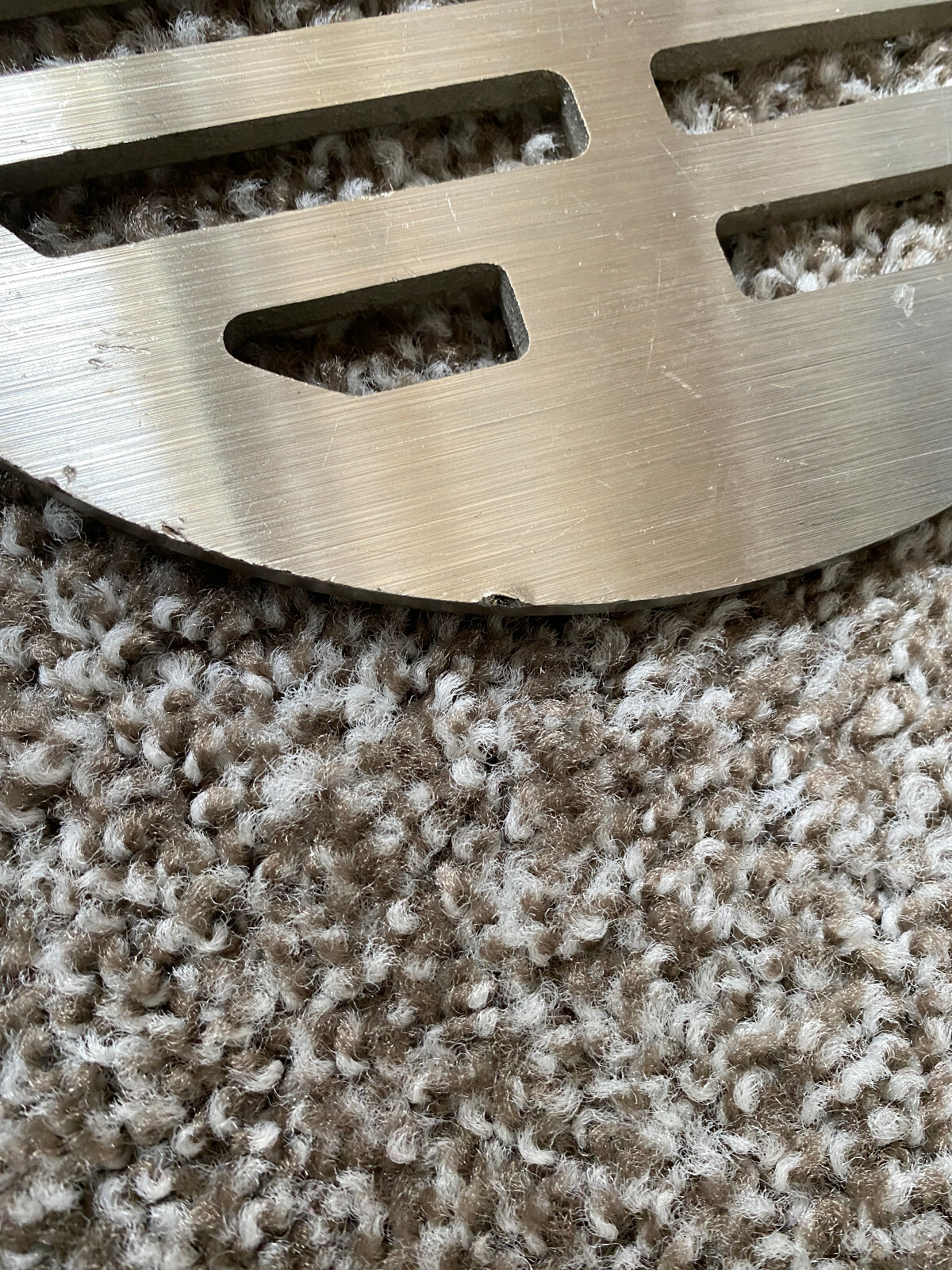 ZURN STRAINER 8" DIAMETER 3/16" THICK ROUND BRASS FLOOR DRAIN COMMER 56989-09