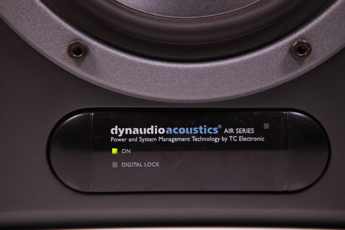 Dynaudio AIR15 MASTER/SLAVE 2個セット Dynaudio AIR15 MASTER/SLAVE 2個セット