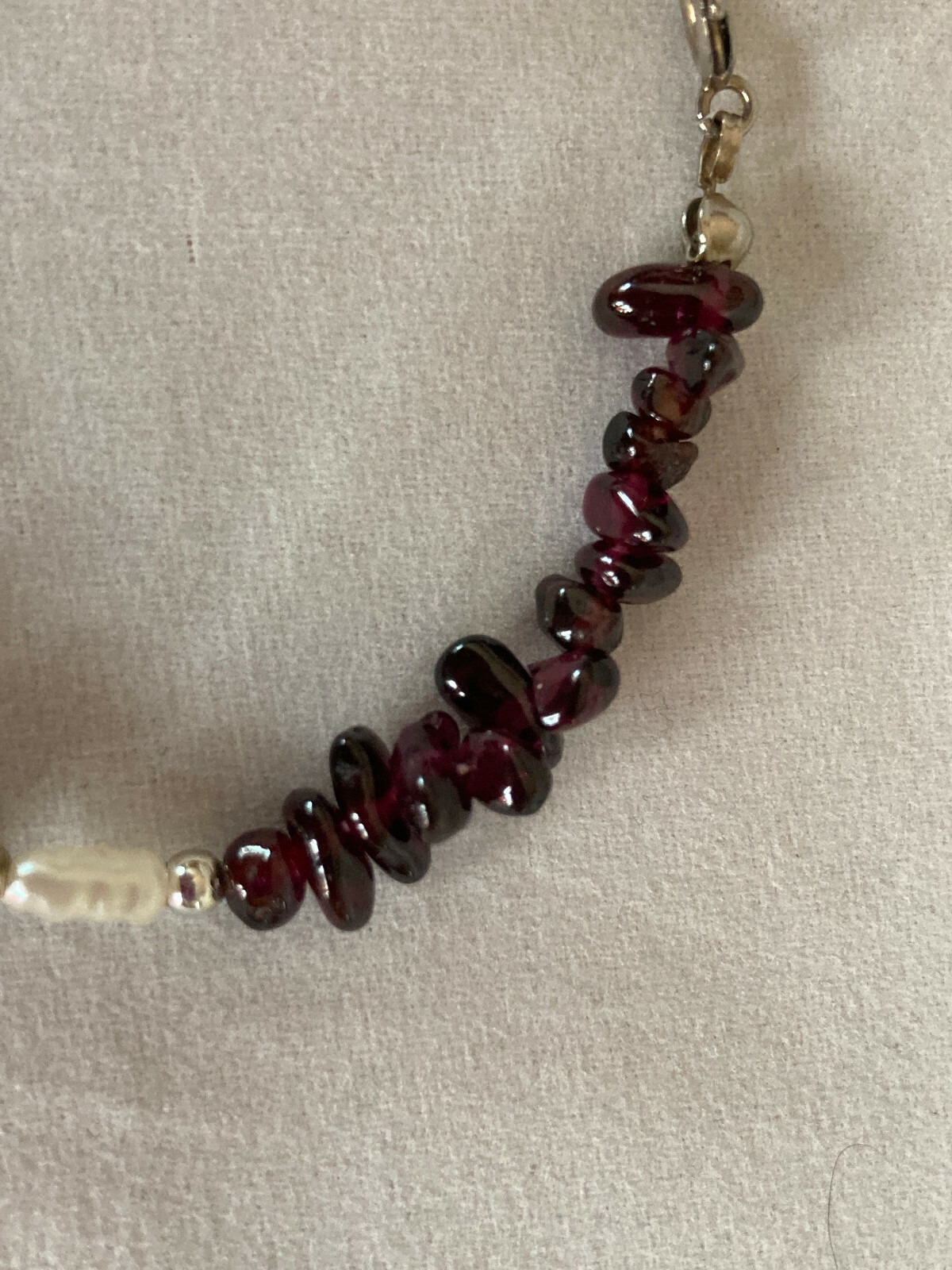 Vintage Garnet and Fresh Water Pearl Bracelet - image 3