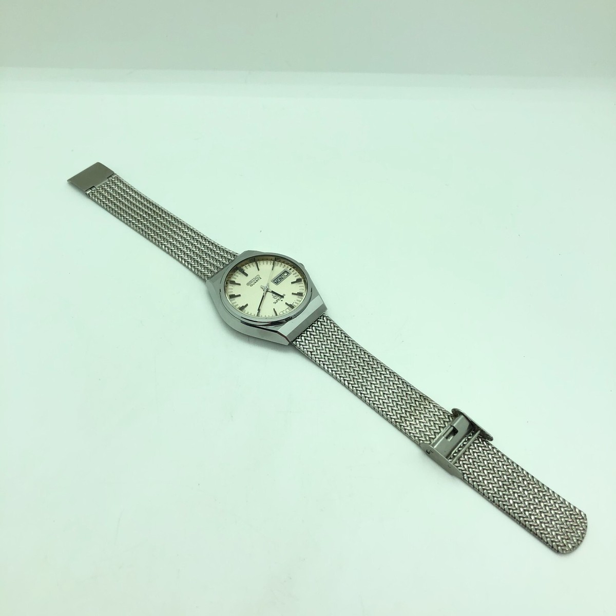 w1634] SEIKO 4883-8100 SUPERIOR Quartz New battery Vintage