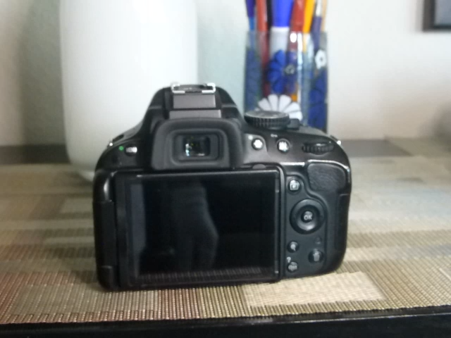 Nikon D5100 16.2MP Digital SLR Camera -Black Kit w/ AF-S DX VR 18