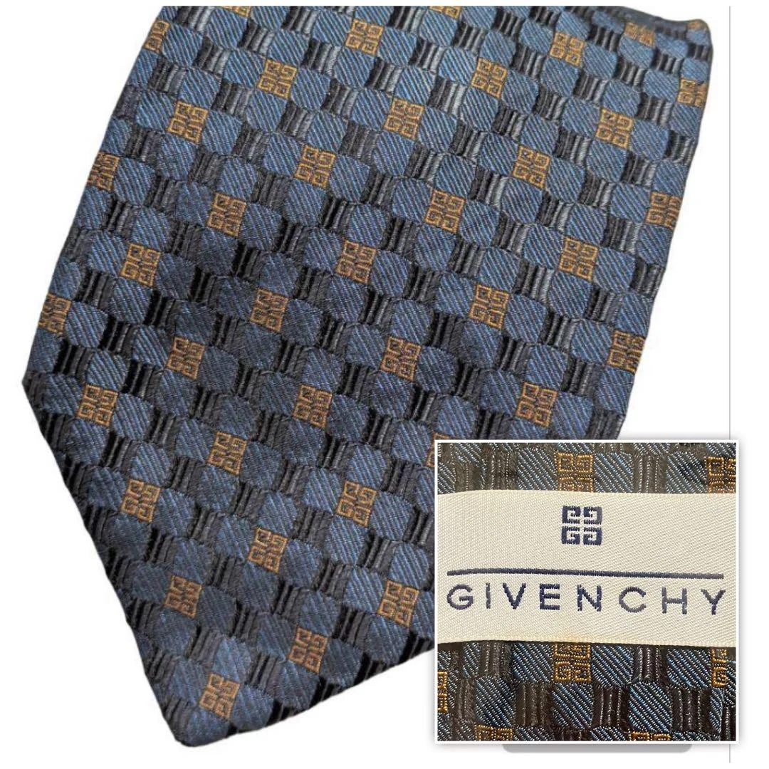 Cravatta modello seta Givenchy blu accessorio abito uomo