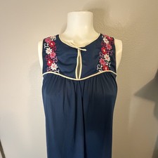 60's floral embroidered Gaymode nylon nightgown