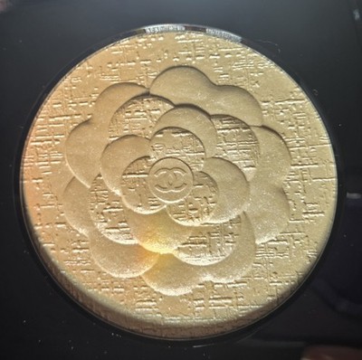 LES SYMBOLES DE CHANEL LA CAMELIA in Pearly White Limited Edition No Longer Sold
