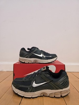 Nike Zoom Vomero 5 Women's Size 10