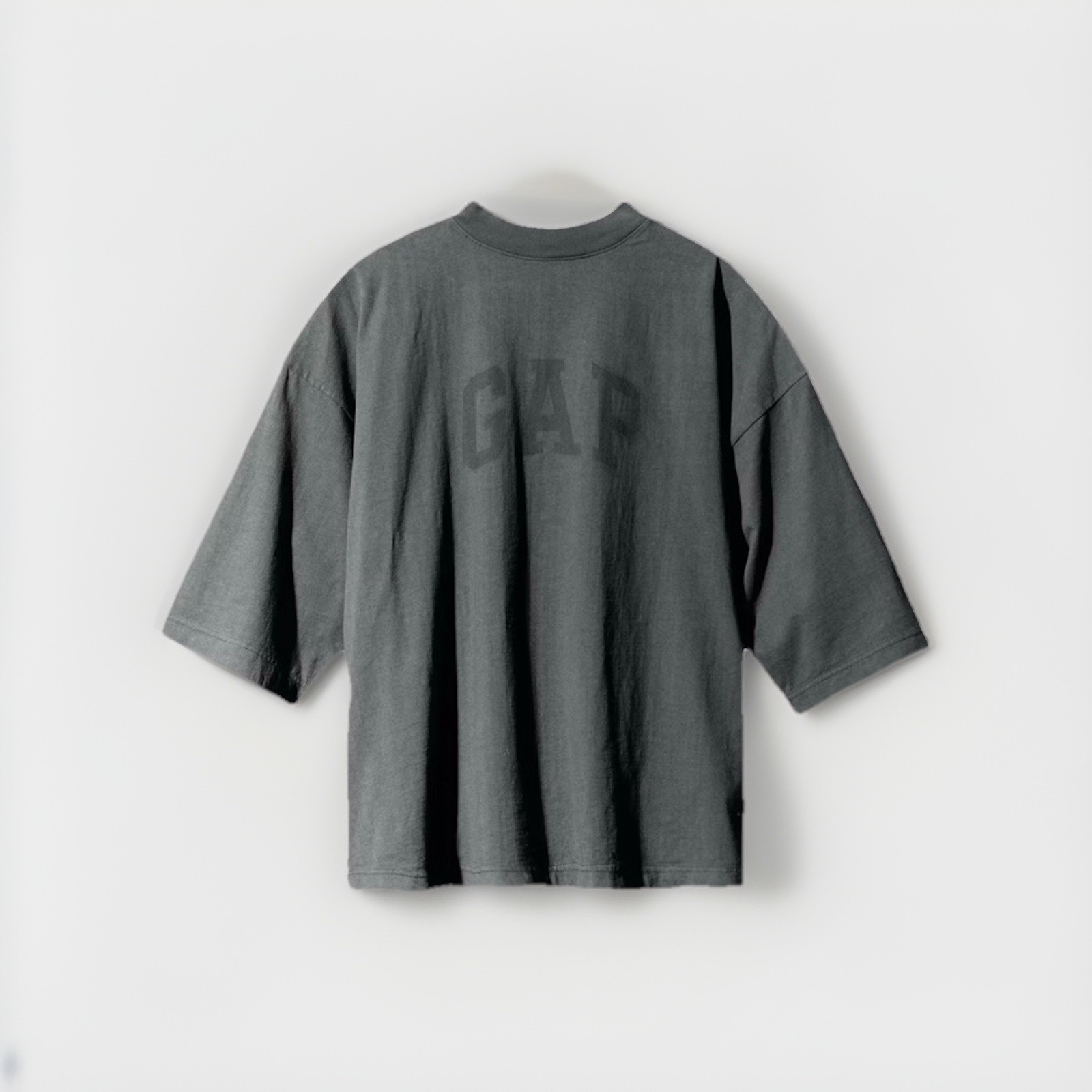 Yeezy Gap Balenciaga Dove 3/4 Sleeve Tee XS Brand New