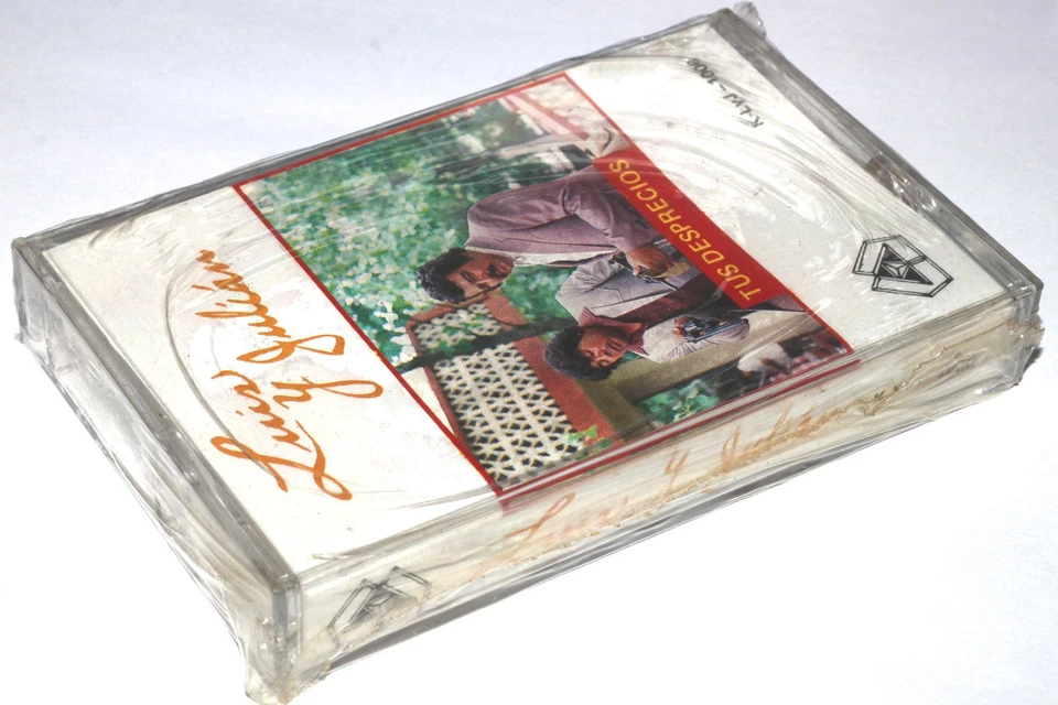 Luis y Julian - Tus Desprecios (Cassette Tape Mexico) Corridos NUEVO NEW SEALED - Image 3 of 4
