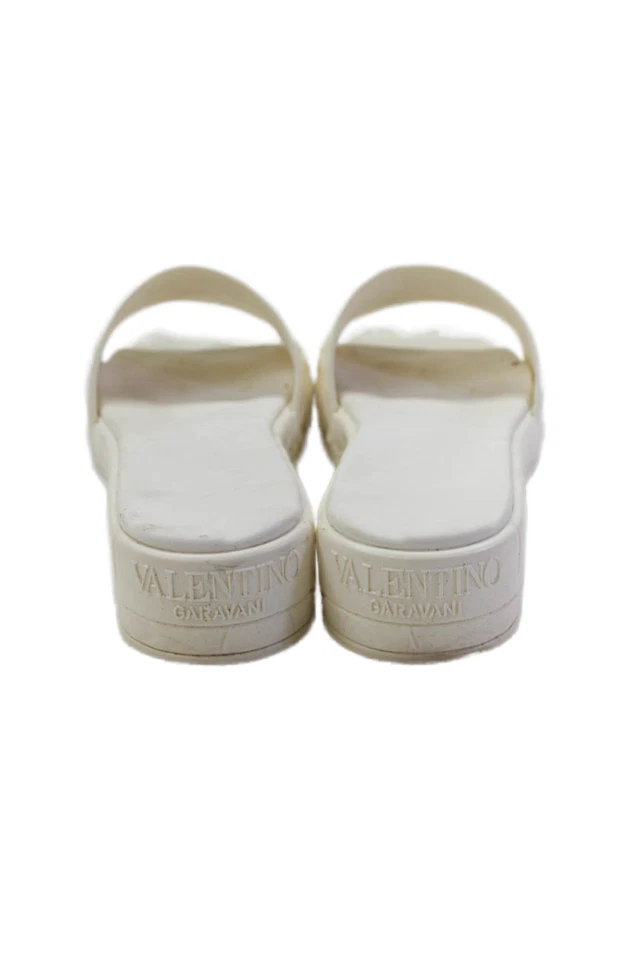 Zapatos de plataforma sin cordones florales en relieve blancos talla 8 Valentino Garavani para mujer Foto 3 de 4