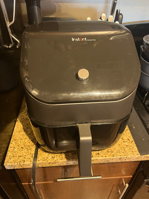 #ad Instant Pot Vortex Plus with 6 Quart Air Fryer Black 1700W $28.00