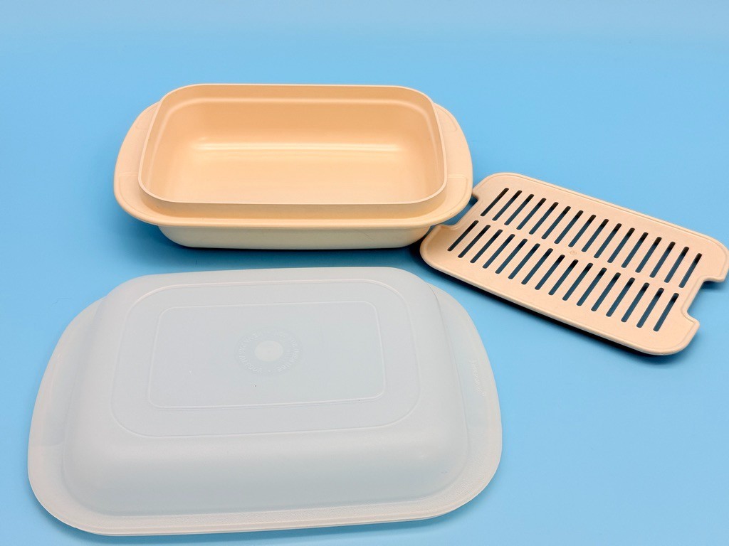 Vintage Tupperware Ultra 21 Oven Microwave 1 Qt Roasting Pan Casserole #1765 Lid