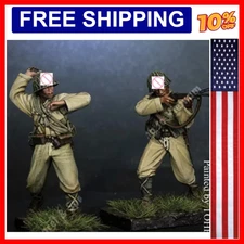 1/35 Scale Resin Figure Model Kit 2 Infantry 2 Personal Scene Layout Unassemb...