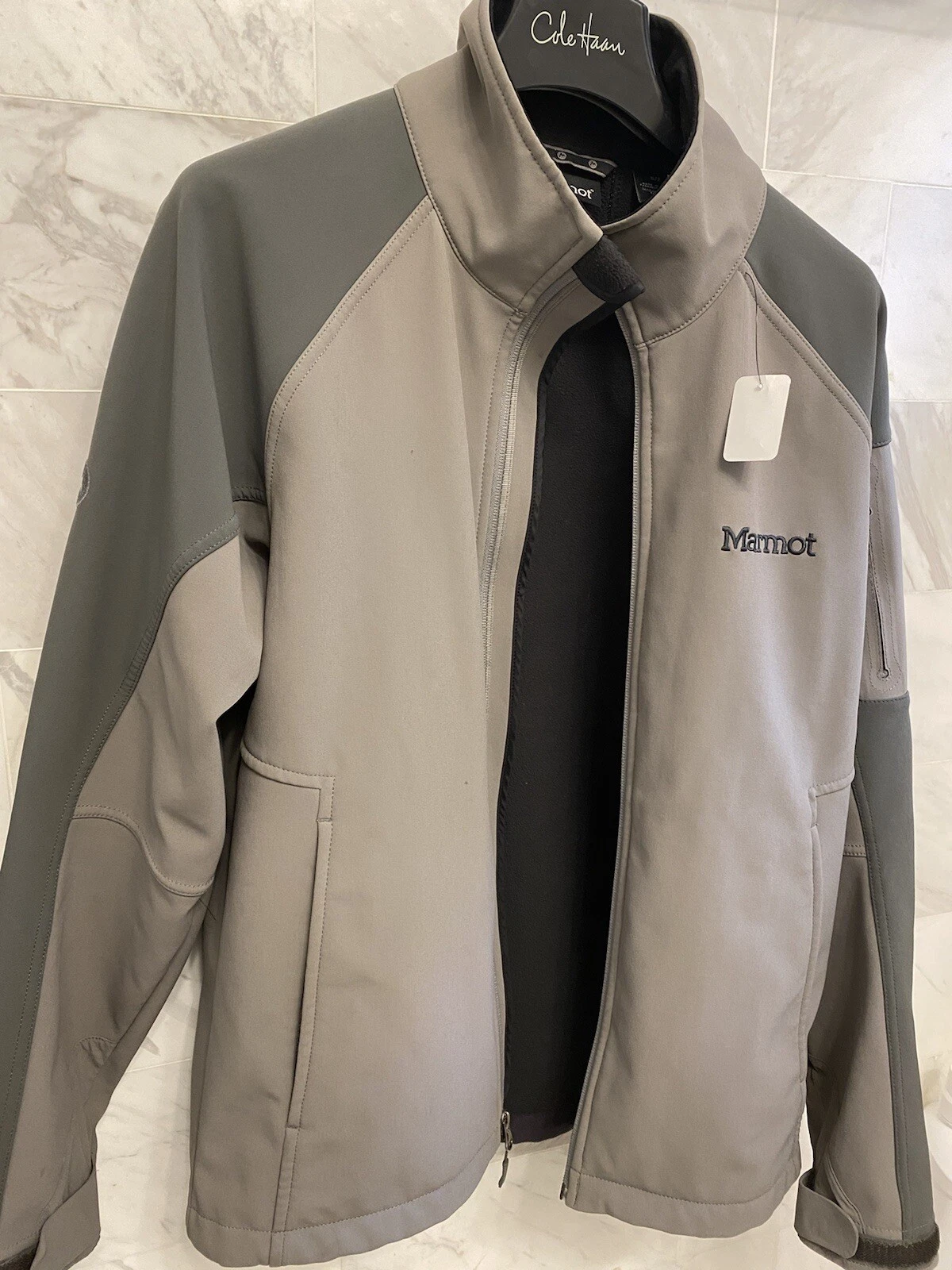 Marmot Windbreaker Jacket Dark Gray Nylon Poly Blend men’s USA SMALL