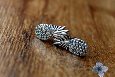 S067 Sterling Silber Ananas Ohrstecker handgeschnitzt - Ananas Fun Ohrringe