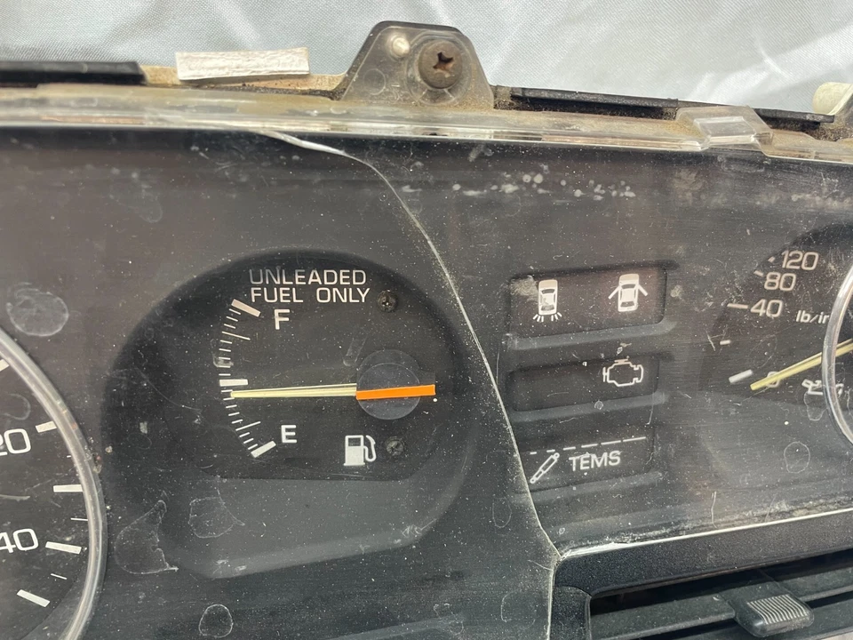 1988 1989 1990 toyota SUPRA INSTRUMENT CLUSTER SPEEDOMETER GAUGES 83010 1B110 - Image 4 of 4