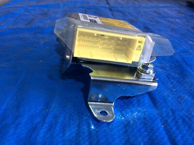 Toyota Landcruiser Airbag module / Sensor 89170-60660 VDJ76 VDJ78