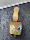 Cloche Vintage en métal décorée avec collier en bois pour chèvre