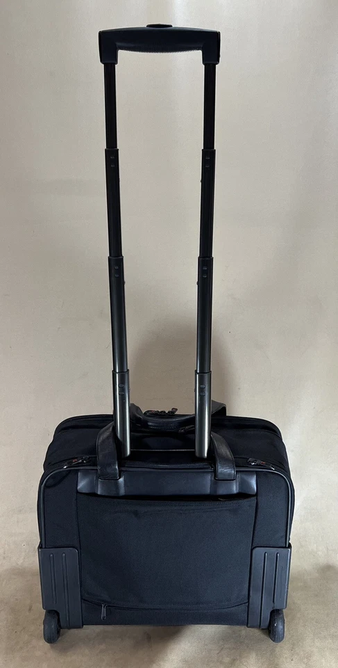 Victorinox 17” Wheeled Carry On Black Laptop Business Briefcase - Image 4 of 4