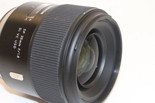 Near Mint TAMRON SP 35mm F/1.8 Di VC USD Model F012E for Canon EF w/ Hood - Picture 6 of 9