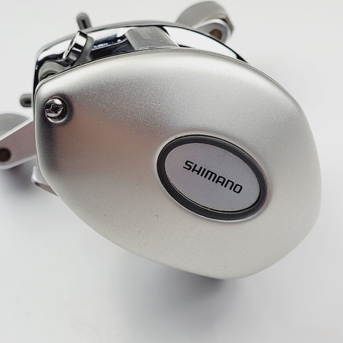 Shimano Cruzar 100 Baitcasting Reel - CRZ100 New No Box R/H Silver - Picture 10 of 17