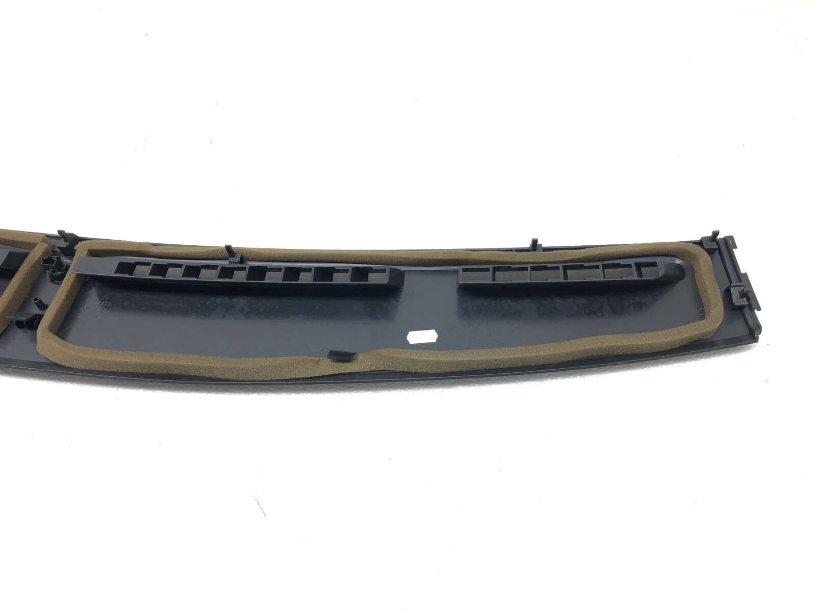 2014-2019 MASERATI QUATTROPORTE AWD DASH WINDSHIELD DEFROSTER PLATE VENT OEM