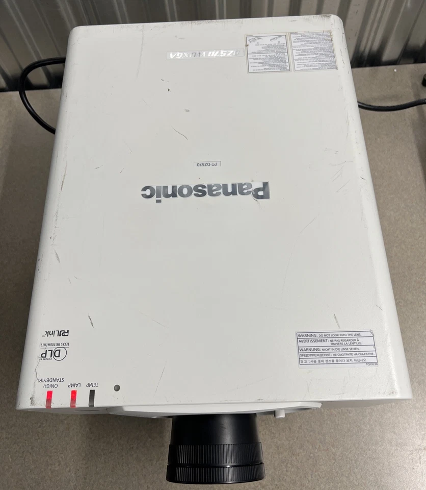 Panasonic PT-DZ570U WUXGA Conference Room/Home Theatre DLP Multimedia Projector - Image 2 of 4