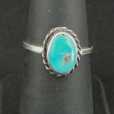 Ring Silver Oval Turquoise Stone with Twist Sterling 925 Size 6 Ring Band