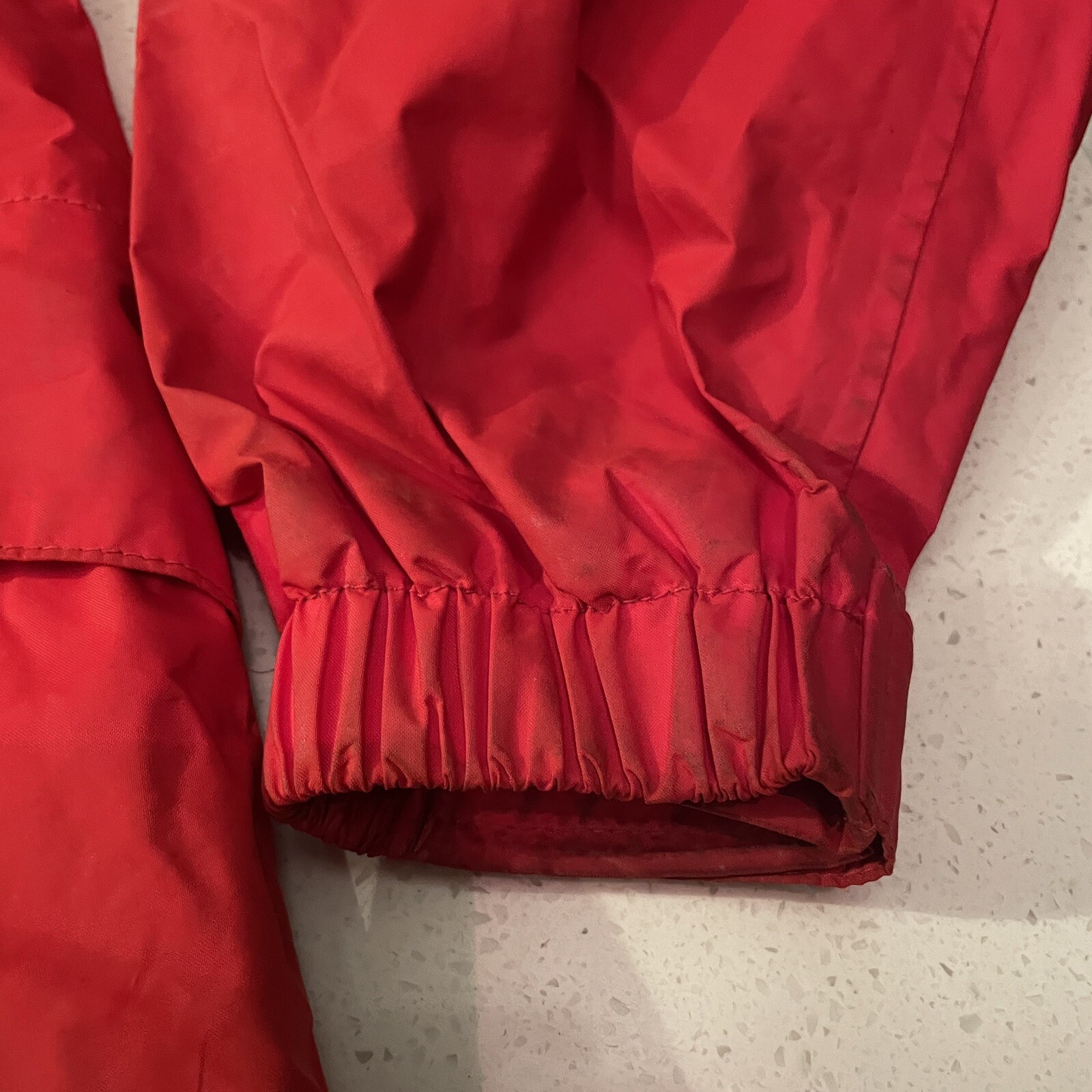 LL Bean Women’s Hooded Stowaway Rainwear Buttonup Zip GORETex Size M