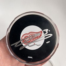 Andreas Lilja Signed Detroit Red Wings Puck 2008 Stanley Cup Winner