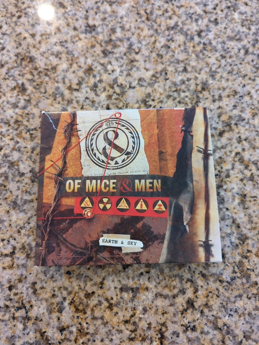 CD 2569 - Of Mice & Men: Earth & Sky (CD) with phamplets
