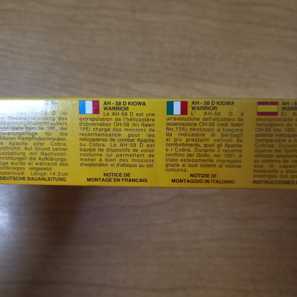 Ah-58 D Warrior Light Attack Helicopter - Immagine 2 di 4