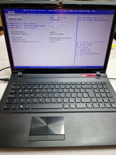 Ergo By Clevo Laptop  W252EU Pentium 15,6" Untested For Parts Read Description - Picture 1 of 15